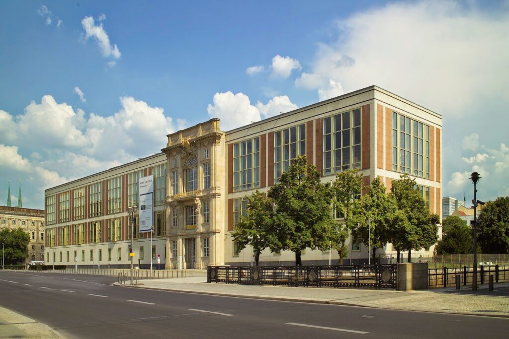 ESMT Berlin, Germany – Edu | Simplified